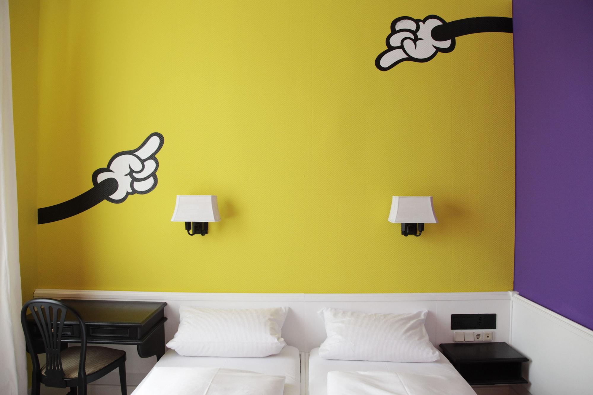 บูทิก โฮเต็ล โครเนอ มึนเชิน Hotel มิวนิก ภายนอก รูปภาพ