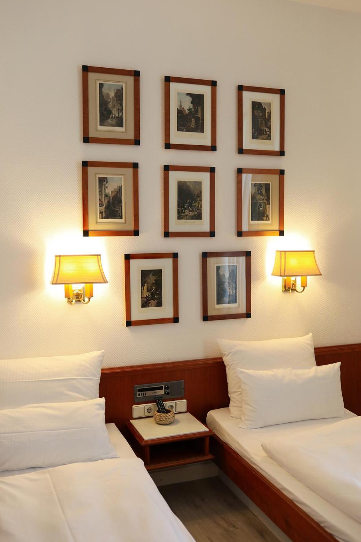 บูทิก โฮเต็ล โครเนอ มึนเชิน Hotel มิวนิก ภายนอก รูปภาพ